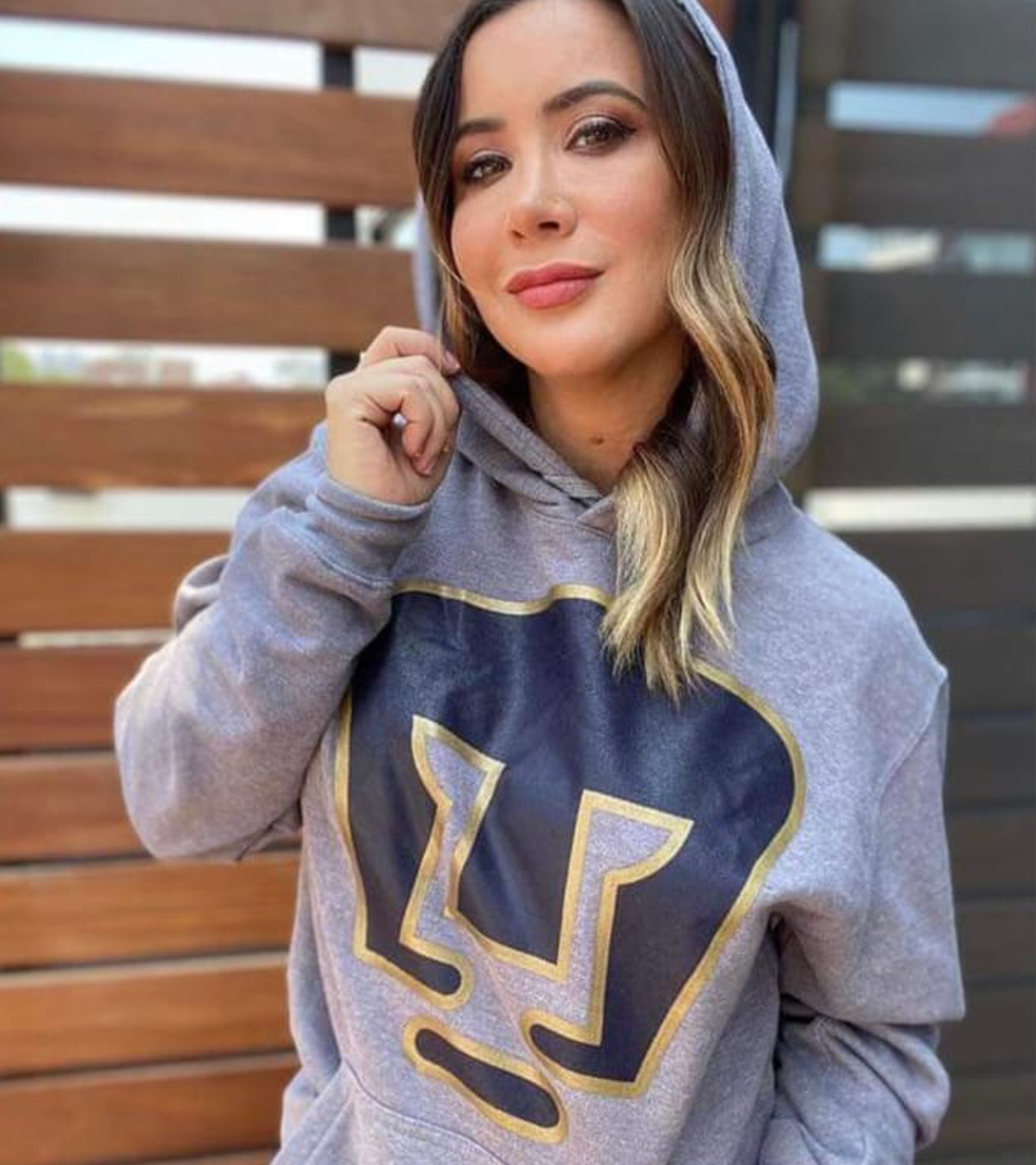 Sudadera unam discount mujer